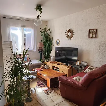 Au 1er Etage D Villa.